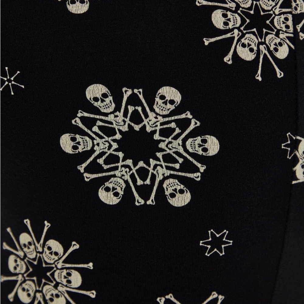 Torrid Full Length Signature Waist Premium Legging Skull Snowflake Size 2X